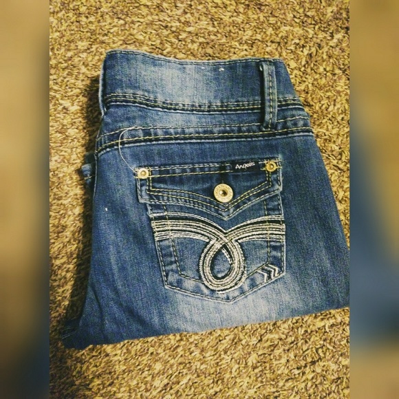 SOLD Angel jeans - Picture 3 of 3